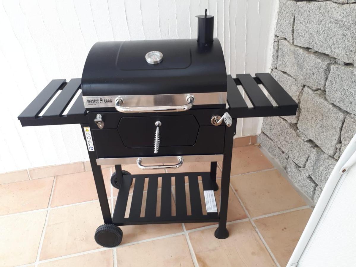 Villa 27 Castiadas Eksteriør billede